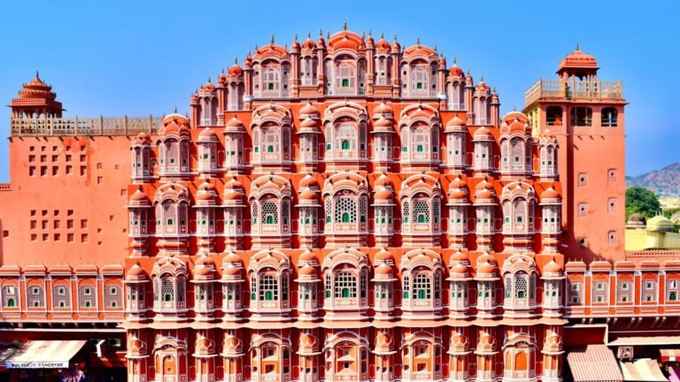 Private Car Rental Tour from Delhi to Jaipur