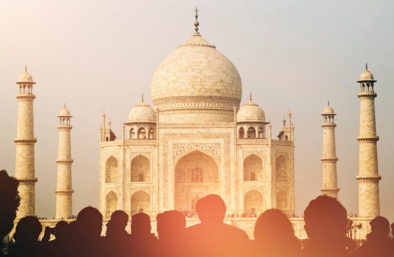Taj Mahal Sunrise Tour By Car From Delhi